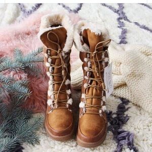 Looking for these spool 72 boots ore something that looks similar!